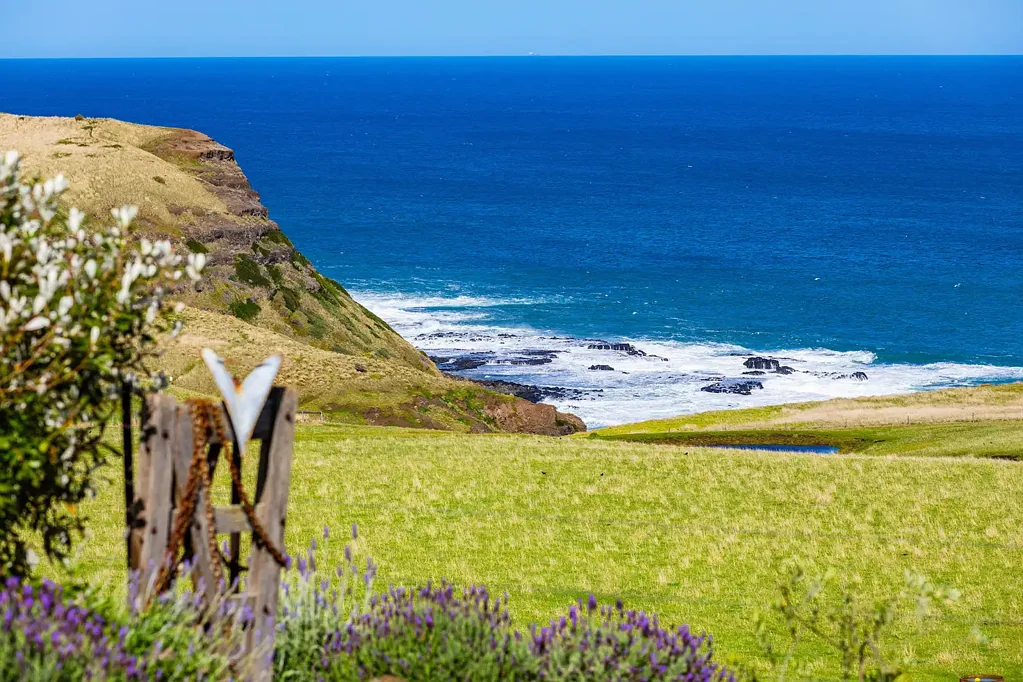 Flinders  “Kerry Green” Coastal Legacy With Panoramic Oceanfront Views Over 3 Titles