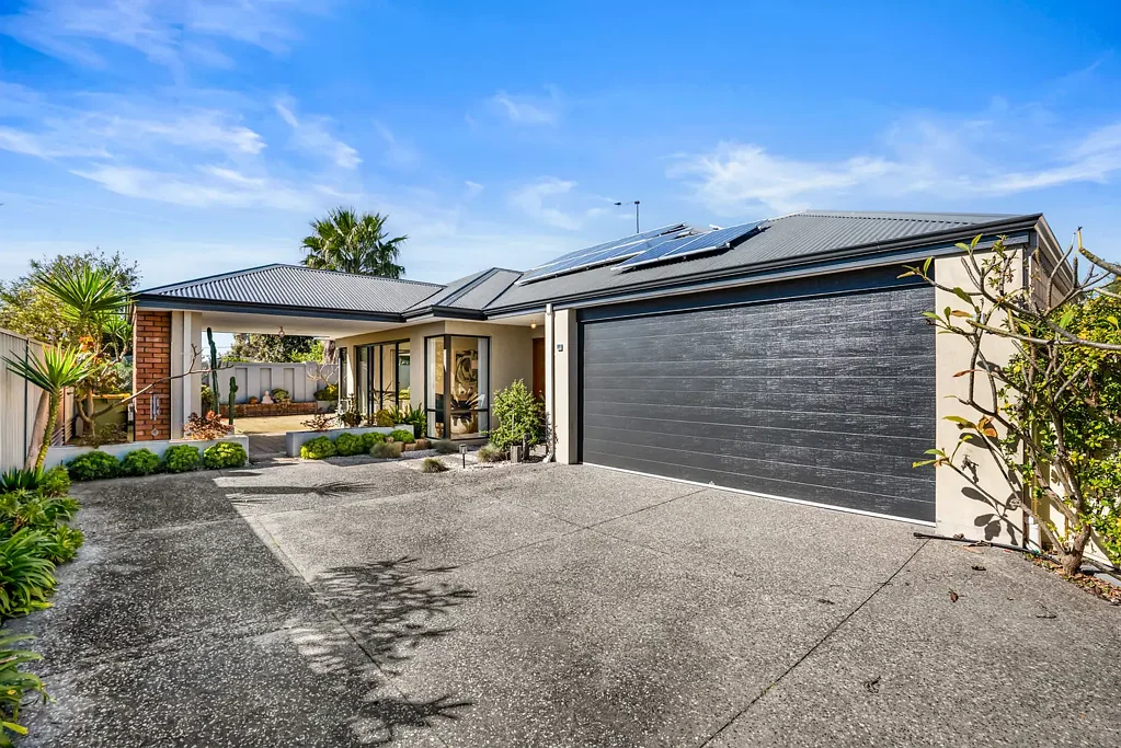 Shoalwater 3 Slaapkamer Modern coastal living in the heart of Shoalwater.