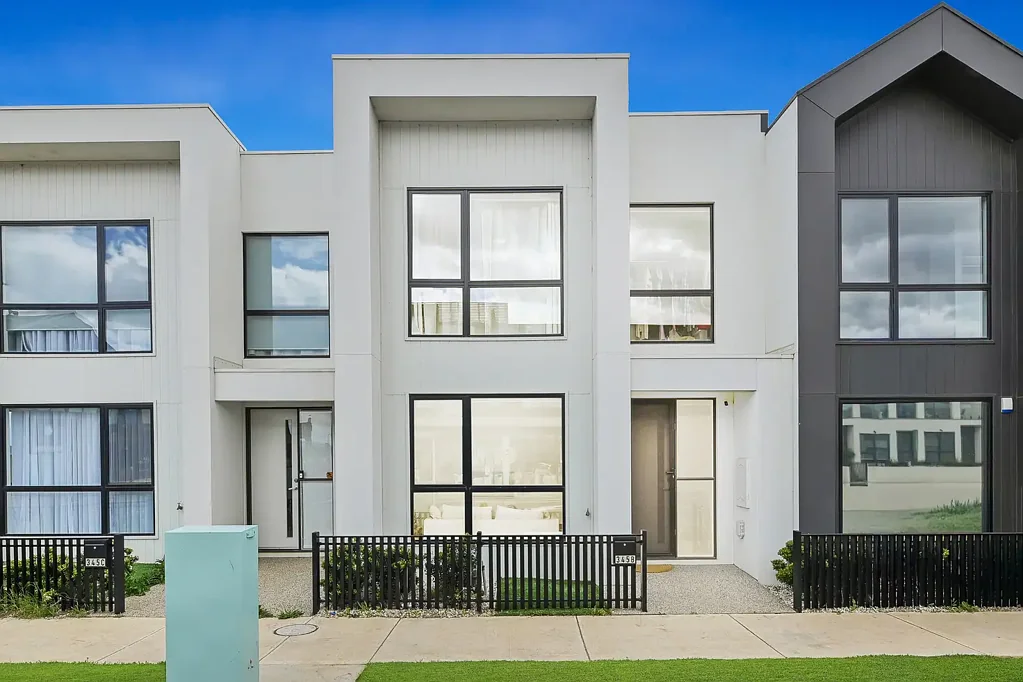 Berwick 3침실 Contemporary Townhouse in a Sought-After Estate