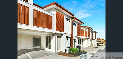 4/56 Hemmings Street, Dandenong, VIC 3175, 3 Bedrooms, 2 Bathrooms, Townhouse