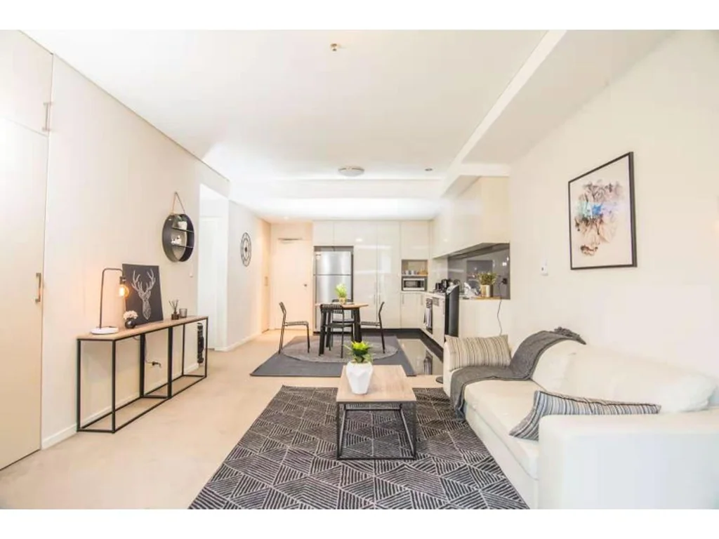 Luxury 2 Bedroom Apartment with fully furnished