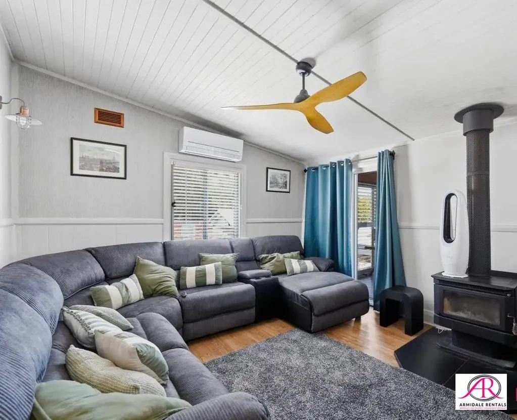 Luxurious 2 Bedroom 2 bath Apartment - Water Included