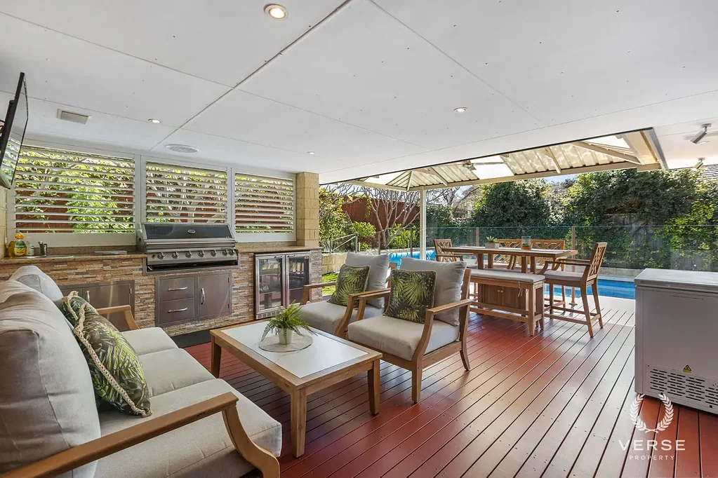 Landsdale 4房  A Home Made for Family, Entertaining & Everything In Between