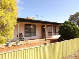 96 Shaw Street, Coolgardie