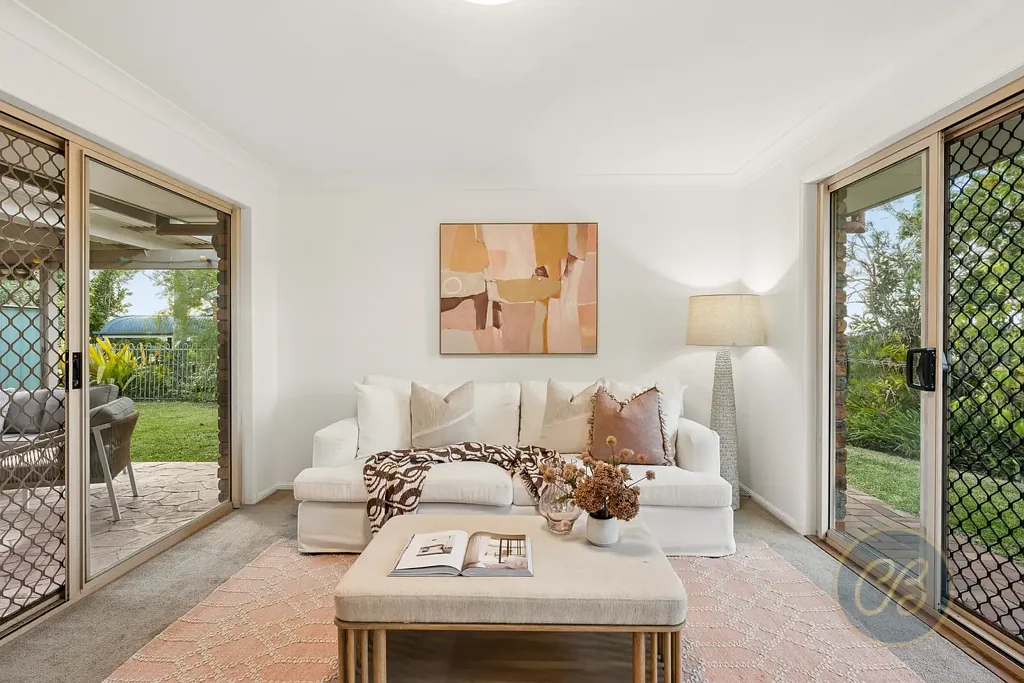 Albany Creek 4Phòng ngủ Spacious Brick Family Home in a Quiet Cul-de-Sac