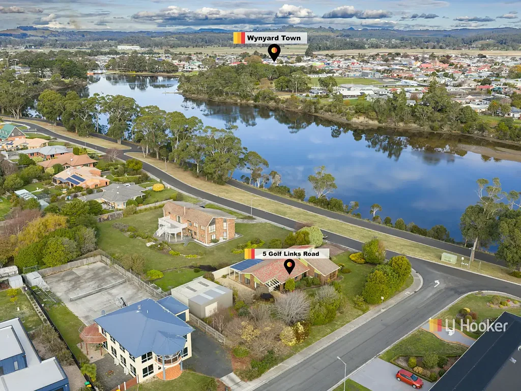 Wynyard 4房  Coastal Elegance with River Views & Room for Everything