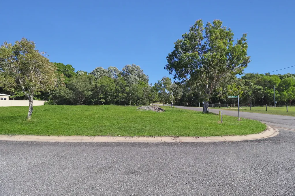 Forrest Beach CORNER BLOCK AT FORREST BEACH!