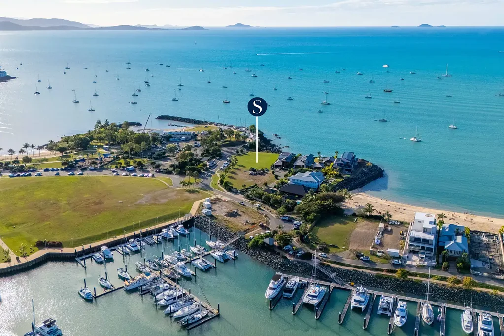 Airlie Beach  Airlie Beach's Largest & Most Exclusive Waterfront Land Opportunity