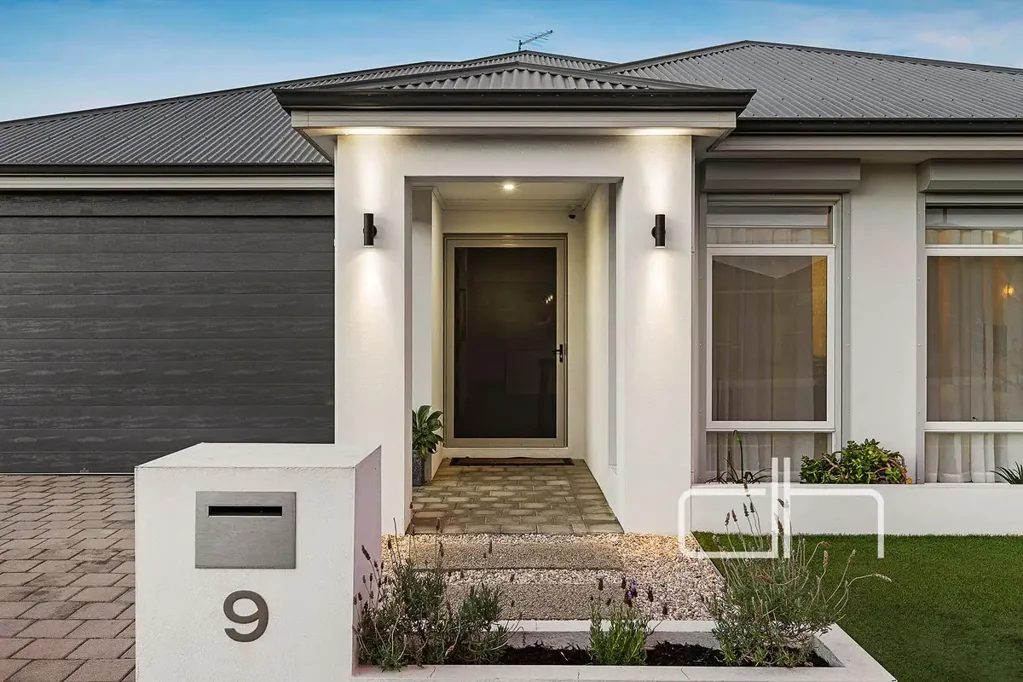 9 Ravanello Terrace, Landsdale, WA 6065