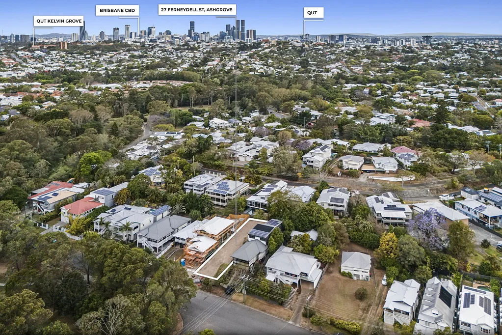 Ashgrove Ashgrove蓝筹地段 405㎡全幅地 步行公园&购物 四卧三卫设计 公校招生范围 交通便捷生活 Rare Ashgrove Land Offering with Architect-Designed Plans