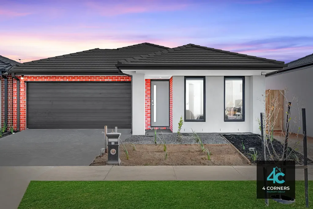 Tarneit 4 Bedroom WORK FROM HOME? RUN A BUSINESS? THIS HOME IS YOUR PERFECT SOLUTION!