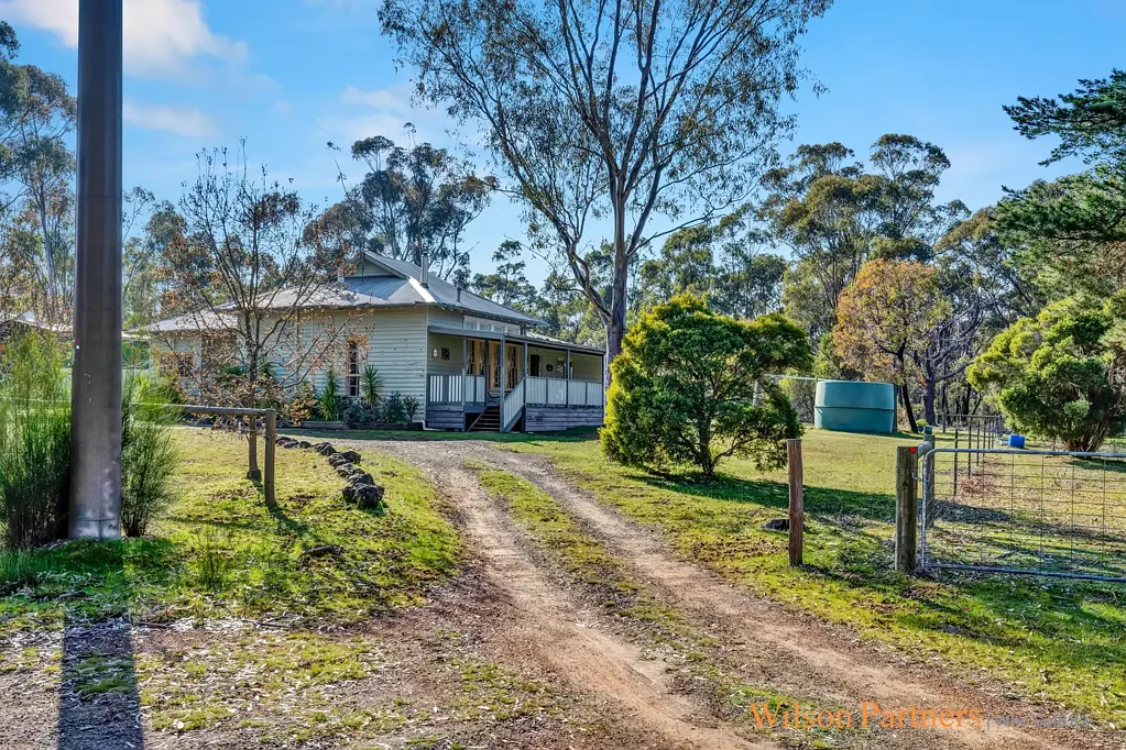 8 Crossley Road, Costerfield, VIC 3523