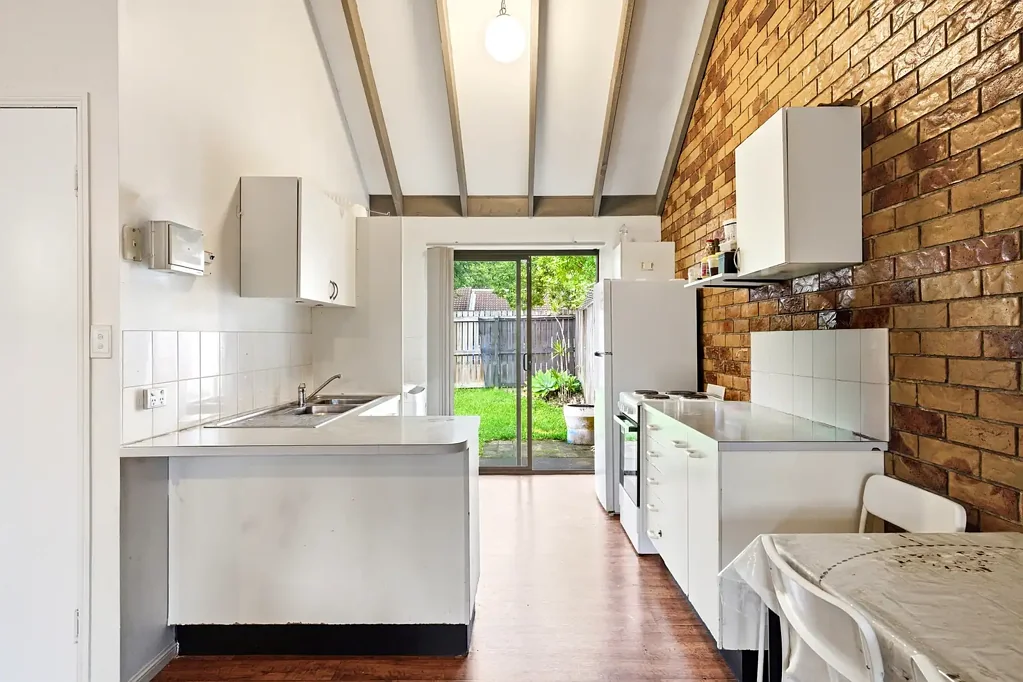 Woodridge 2ห้องนอน Low-Maintenance Living in a Secure Gated Complex