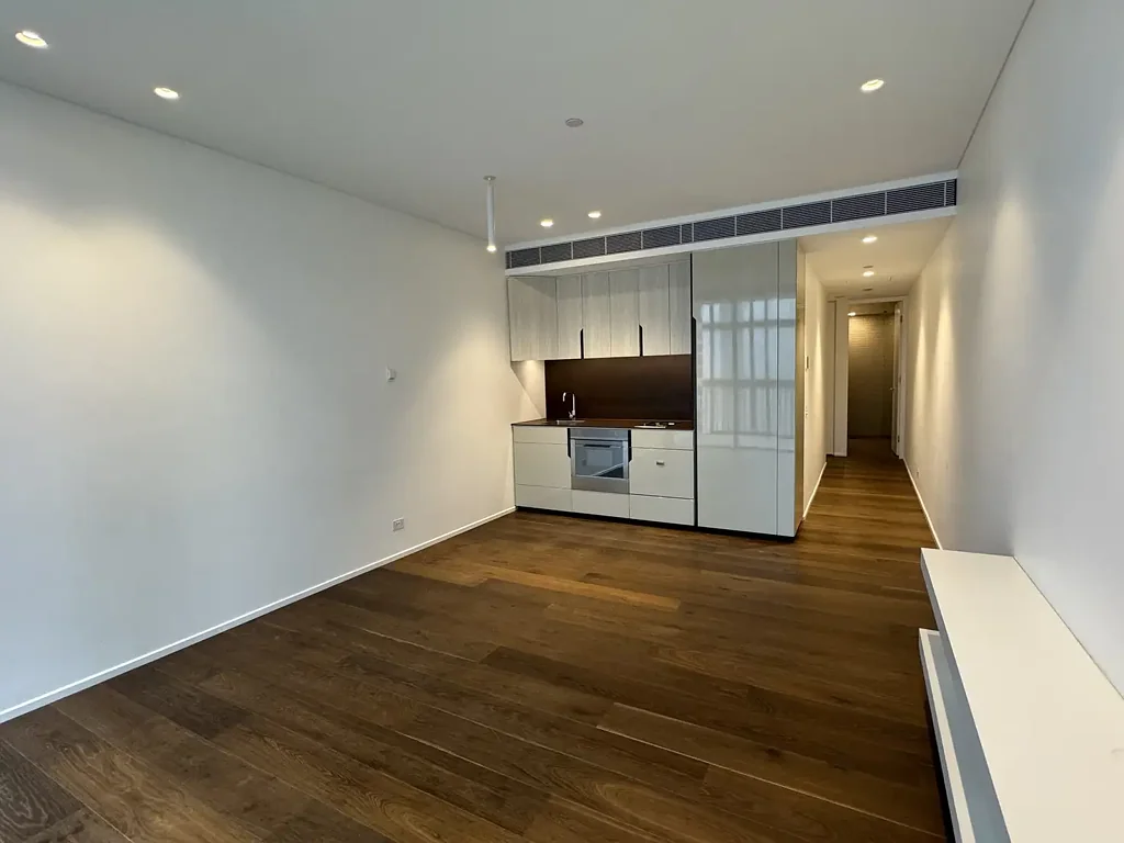 LEVEL 4 | MODERN ONE BEDROOM WITH A BIG LIVING ROOM | @ CENTRAL PARK