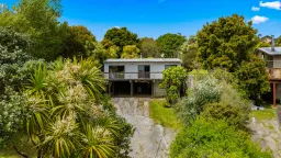 10 Poplar Road, Stanmore Bay