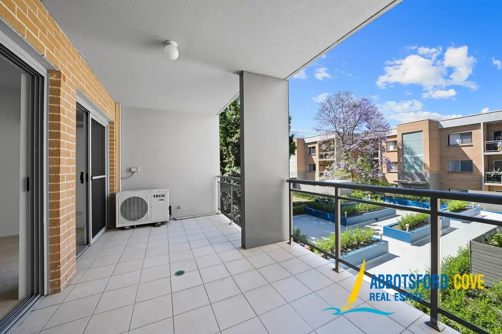 Campbelltown 2Zimmer impressive in Size, Location & Convenience