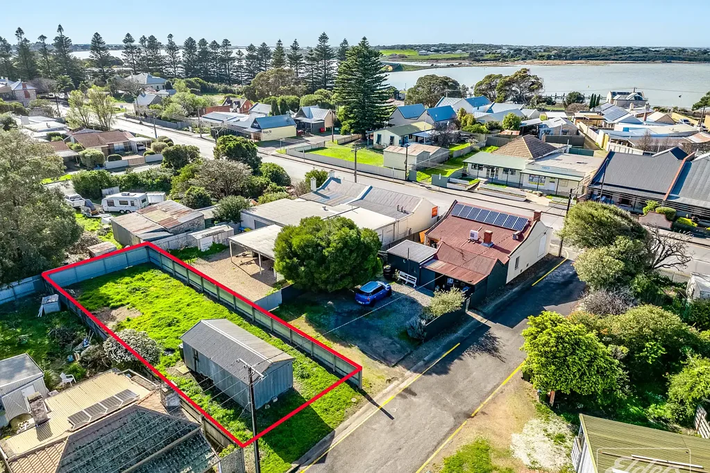Goolwa  Rare land in Little Scotland