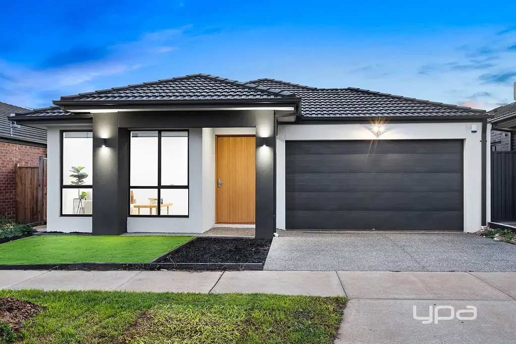 Fraser Rise 4 Bedroom More Than a Home - A Lifestyle for Your Loved Ones