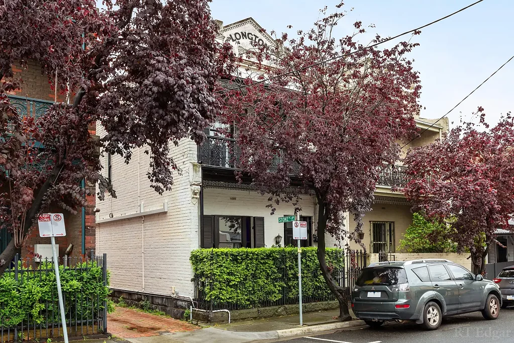 Richmond 3Kwarto Meticulously Renovated Throughout with Side Lane Access