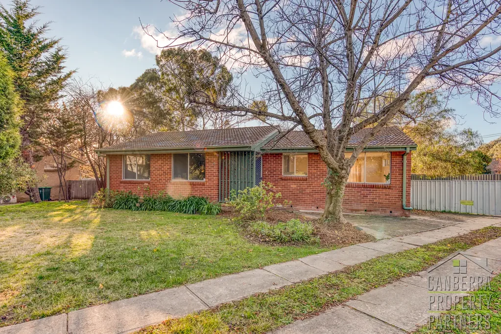 9 Frost Place, Page, ACT 2614