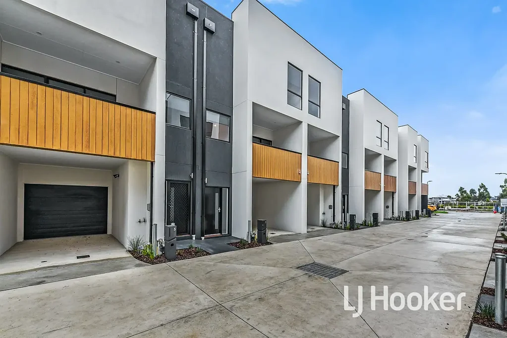 Multi Story Townhouse