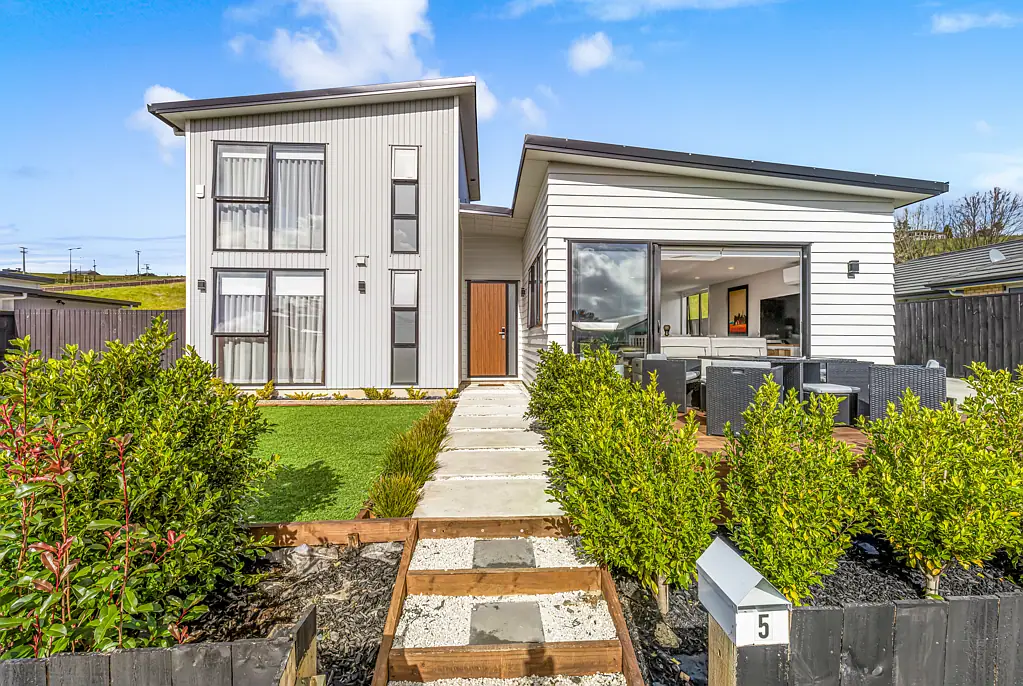 Warkworth 5Phòng ngủ Designed with extended family in mind