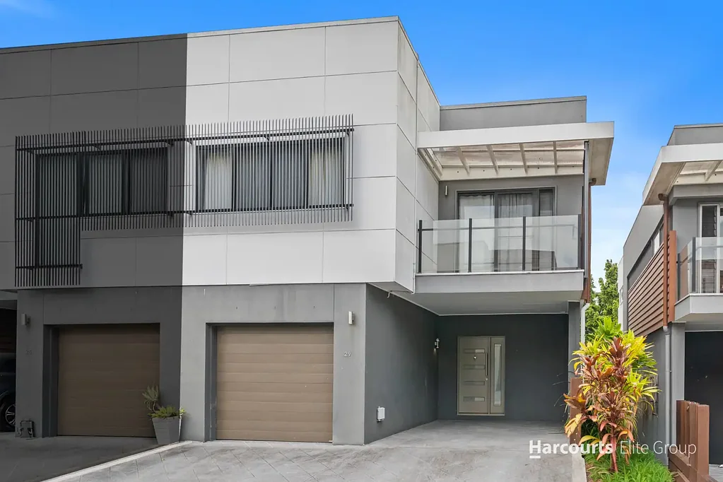 Stylish, Spacious & Modern Living in a Convenient Parkinson Location