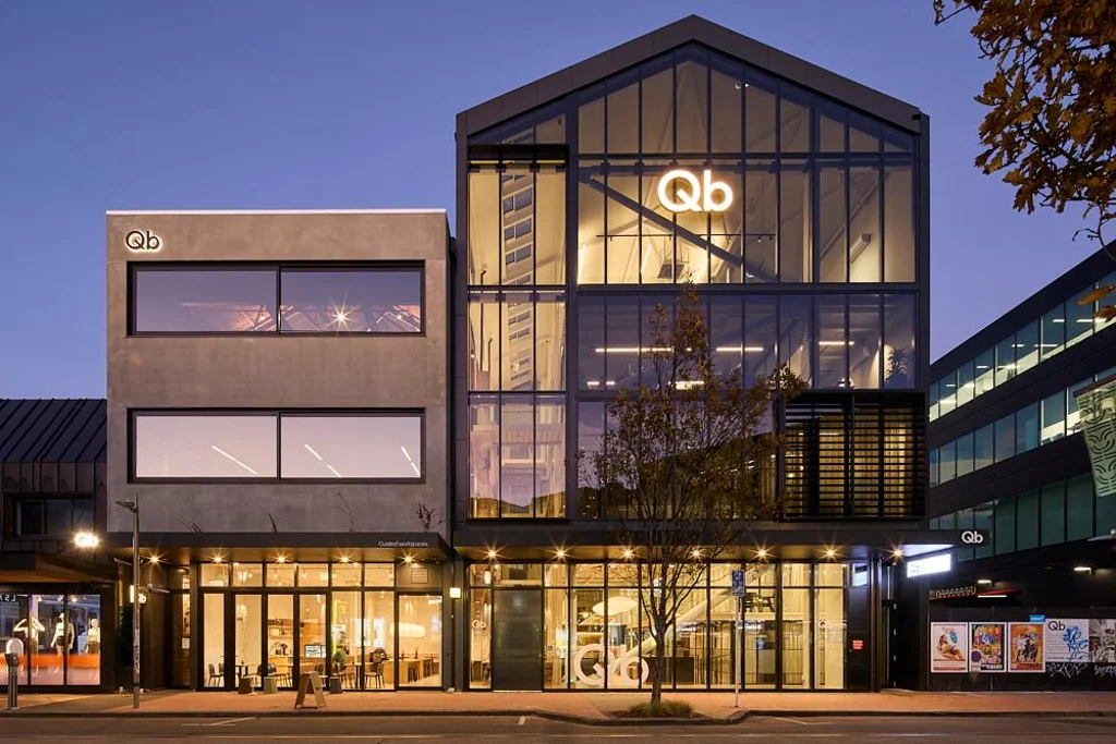 Christchurch Central A Grade High Street office, 20 - 50pax
