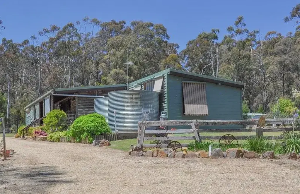 2690 Mansfield-Whitfield Road, Tolmie, VIC 3723