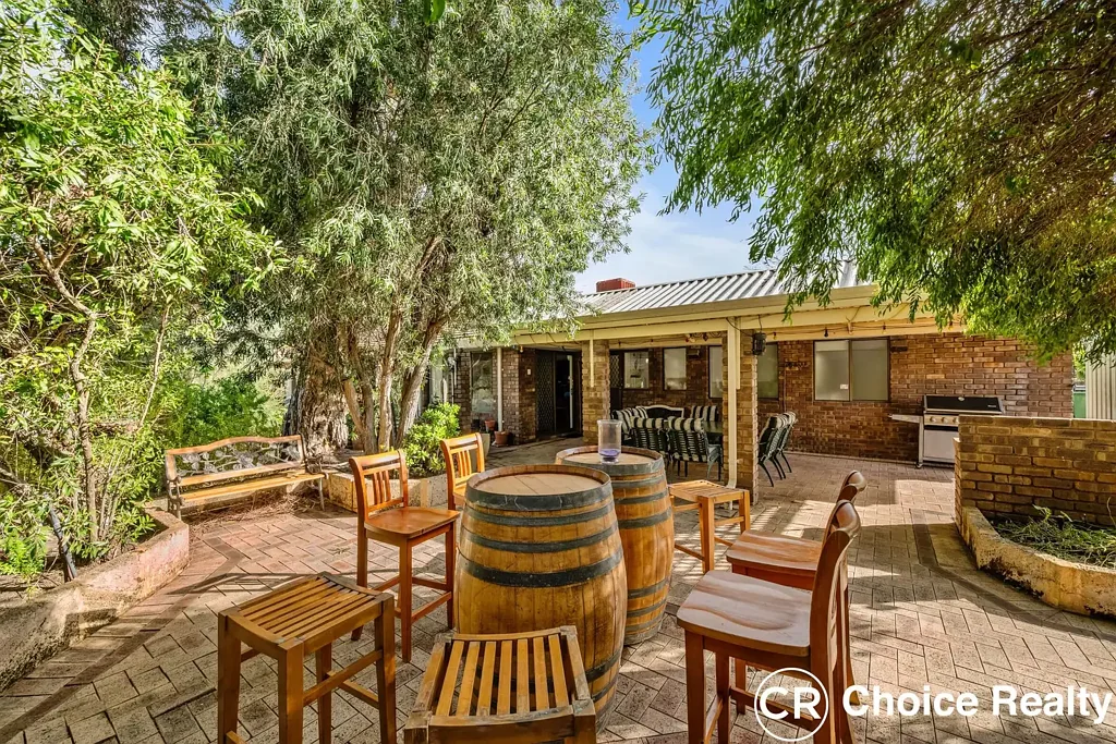 13 Bennett Court, Leeming, WA 6149
