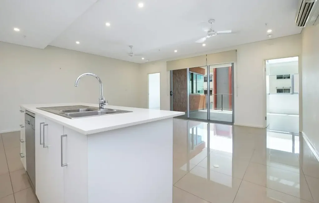 Darwin City 2房  Stylish 2-Bedroom Apartment with Dual Ensuites & Stunning Views
