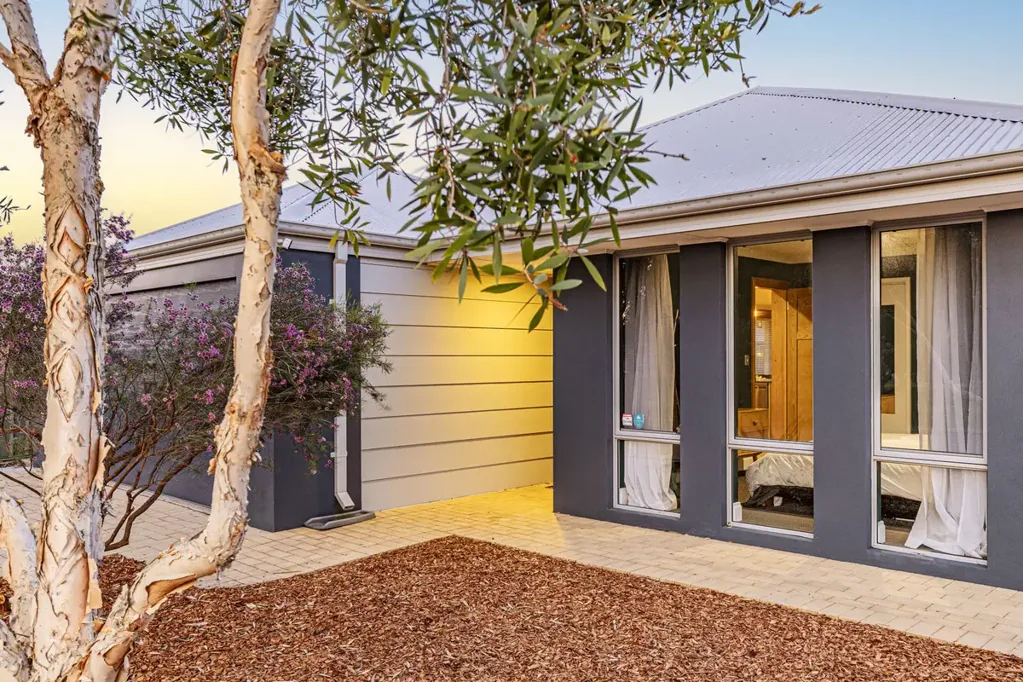 5 Hatch Place, Bibra Lake, WA 6163