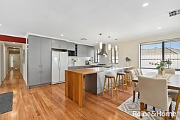 15 Antonio Street, Huntfield Heights
