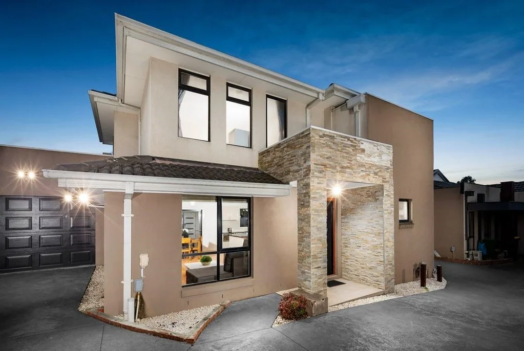 2/14 Nicholson Avenue, Reservoir, VIC 3073