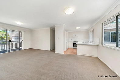 20/24 Riverview Street, Emerald, QLD 4720, 3房, 2浴, Unit