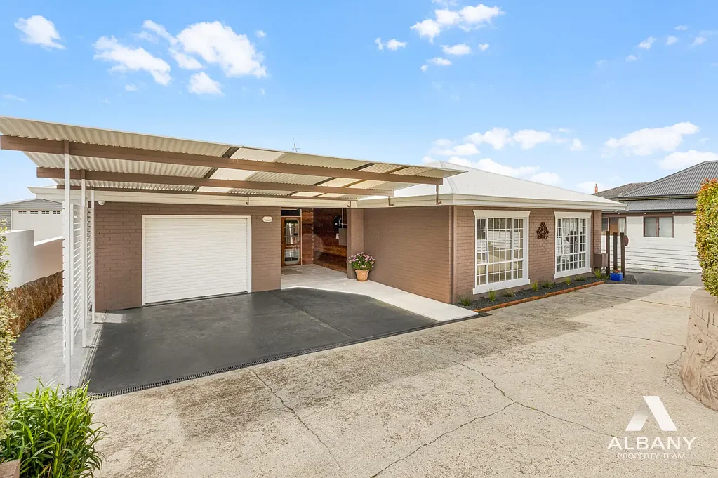 Middleton Beach 5 Slaapkamer MIDDLETON BEACH RARITY NOW SELLING