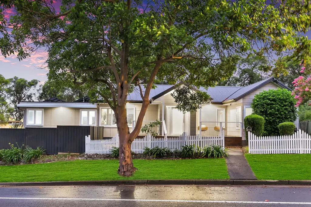 143 Northcott Drive, Adamstown Heights, NSW 2289