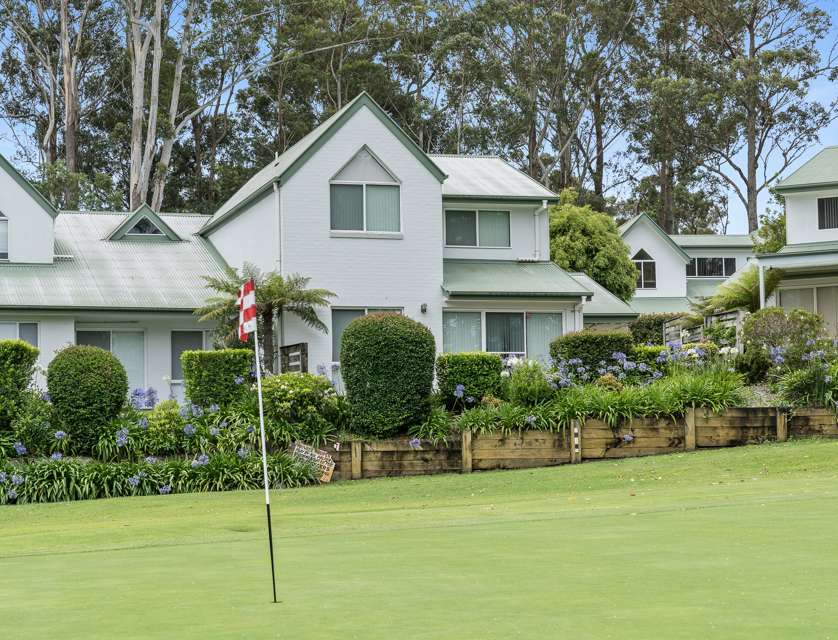 20/13-15 Augusta Place, Mollymook Beach, NSW 2539, 4 Bedrooms, 2 Bathrooms, House