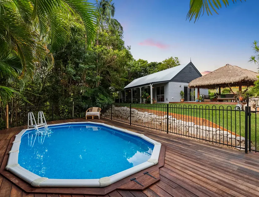 11 Littles Road, Glass House Mountains, Sunshine Coast, 5 રૂમ, 3 બાથરૂમ, House