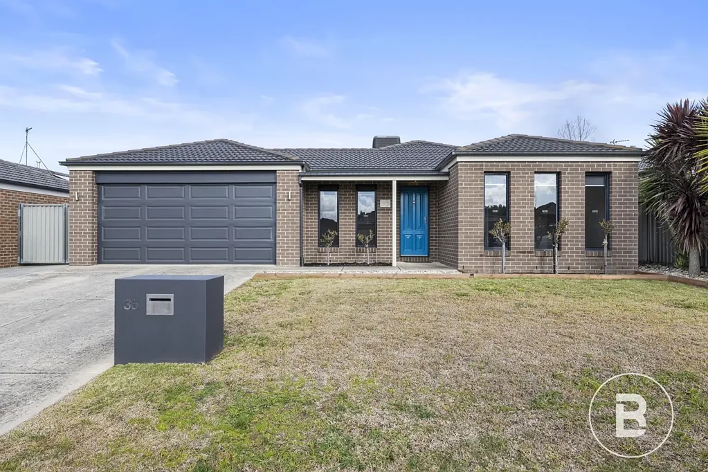 35 Mountview Drive, Sebastopol, VIC 3356
