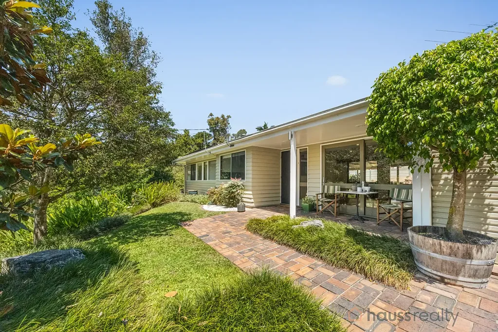 Corinda 3Kwarto Private, Peaceful and Perfectly Positioned on Corinda’s Coveted High Side