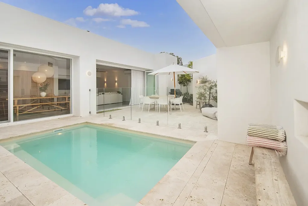 Dunsborough 3 Slaapkamer Coastal Elegance Meets Mediterranean Charm