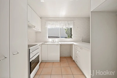 1/94 Collett Street, Queanbeyan, NSW 2620, 2 Bedrooms, 1 Bathrooms, Unit