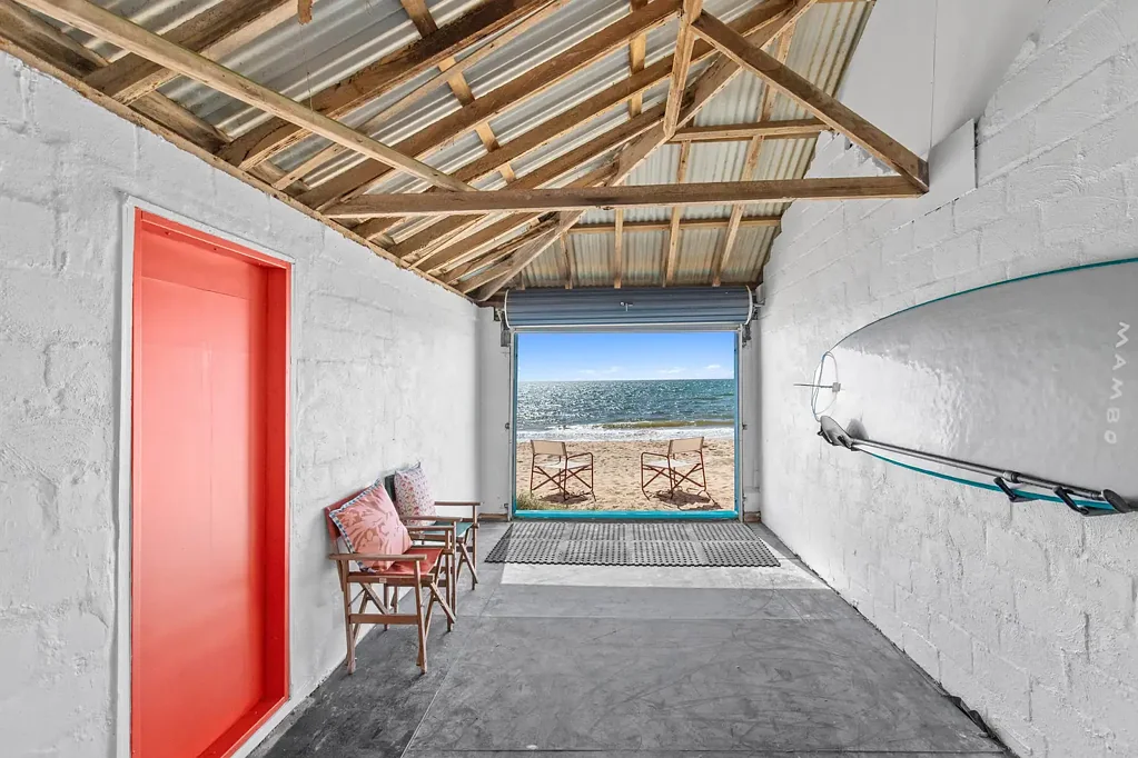 Frankston 1房 罕见发售：Long Island Beach 等待着您 Rarely Offered: Long Island Beach Awaits
