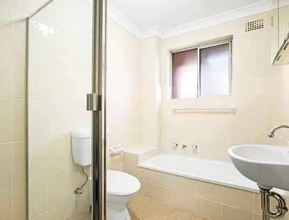2/52 Collin Street, Lakemba, South Western Suburbs, 2房, 1浴, Unit