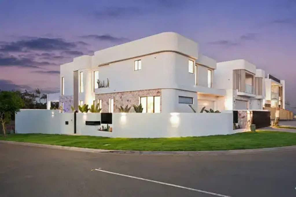 Rochedale 5Zimmer Architectural Elegance. Exceptional Scale. Effortless Luxury