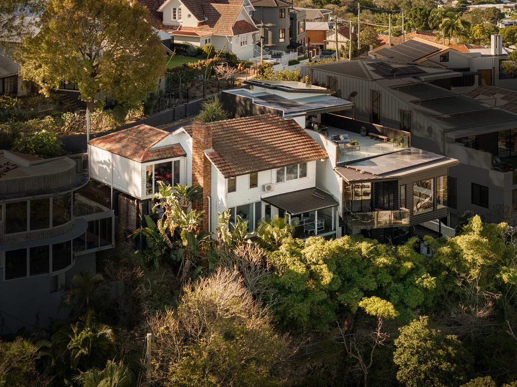 Paddington 5房 位于 Garfield Drive 之巅的高空圣殿，坐拥广阔视野 Sky-High Sanctuary with Sweeping Views atop Garfield Drive