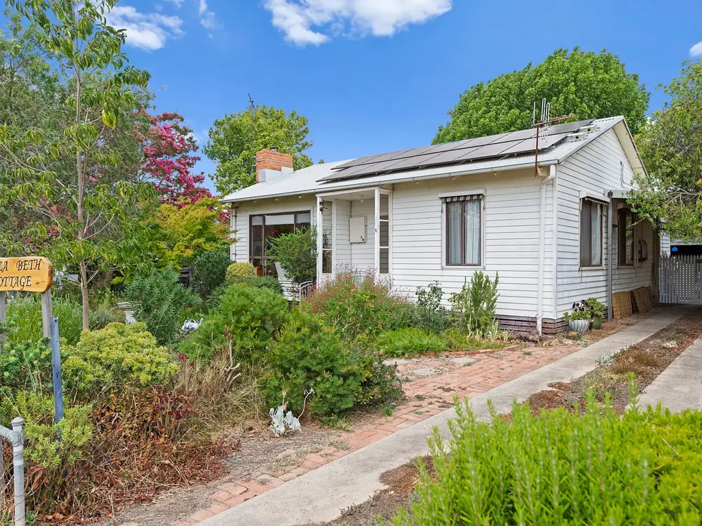 6 Elizabeth Street, Benalla, VIC 3672