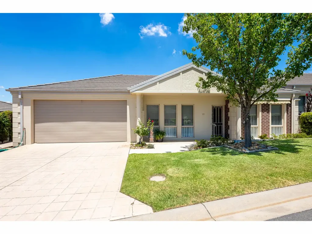 28/690 Logan Road, Glenroy, NSW 2640