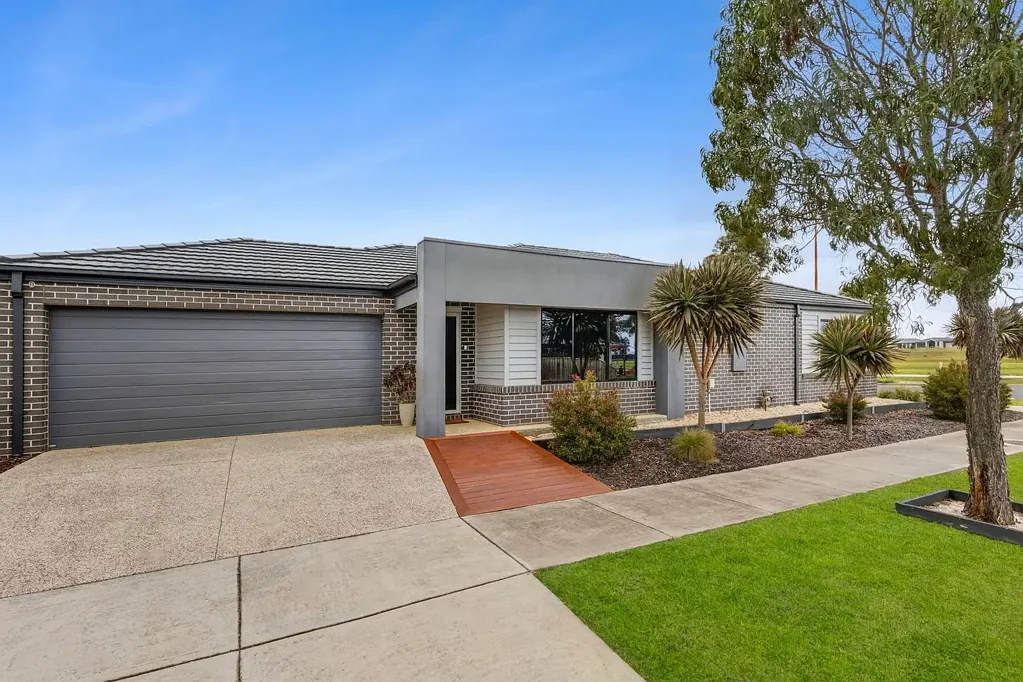 64 Sovereign Drive, Mount Duneed, VIC 3217